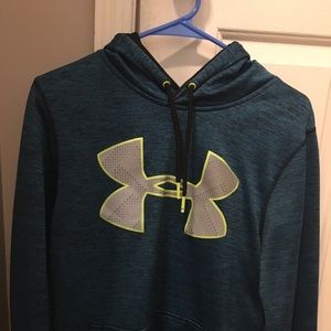 Under armour sweatshirt